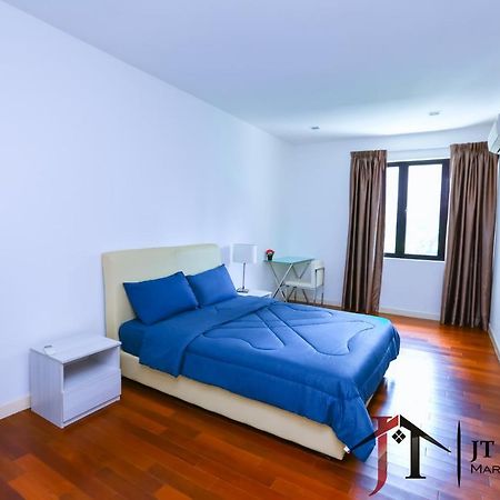 Richmond & Aston Kiara Suites Kl Куала-Лумпур Экстерьер фото