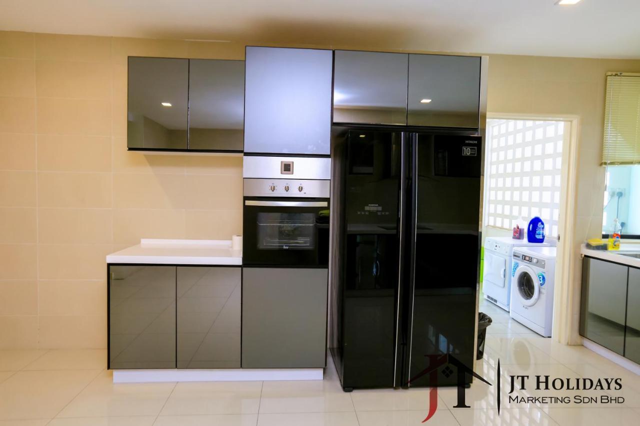 Richmond & Aston Kiara Suites Kl Куала-Лумпур Экстерьер фото
