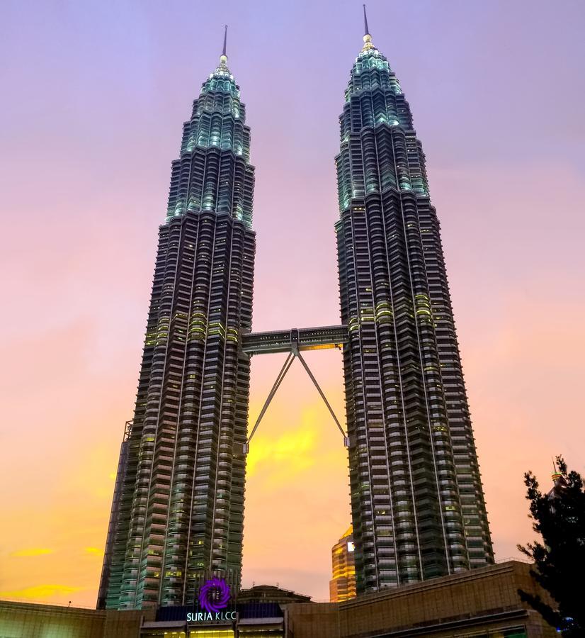 Richmond & Aston Kiara Suites Kl Куала-Лумпур Экстерьер фото